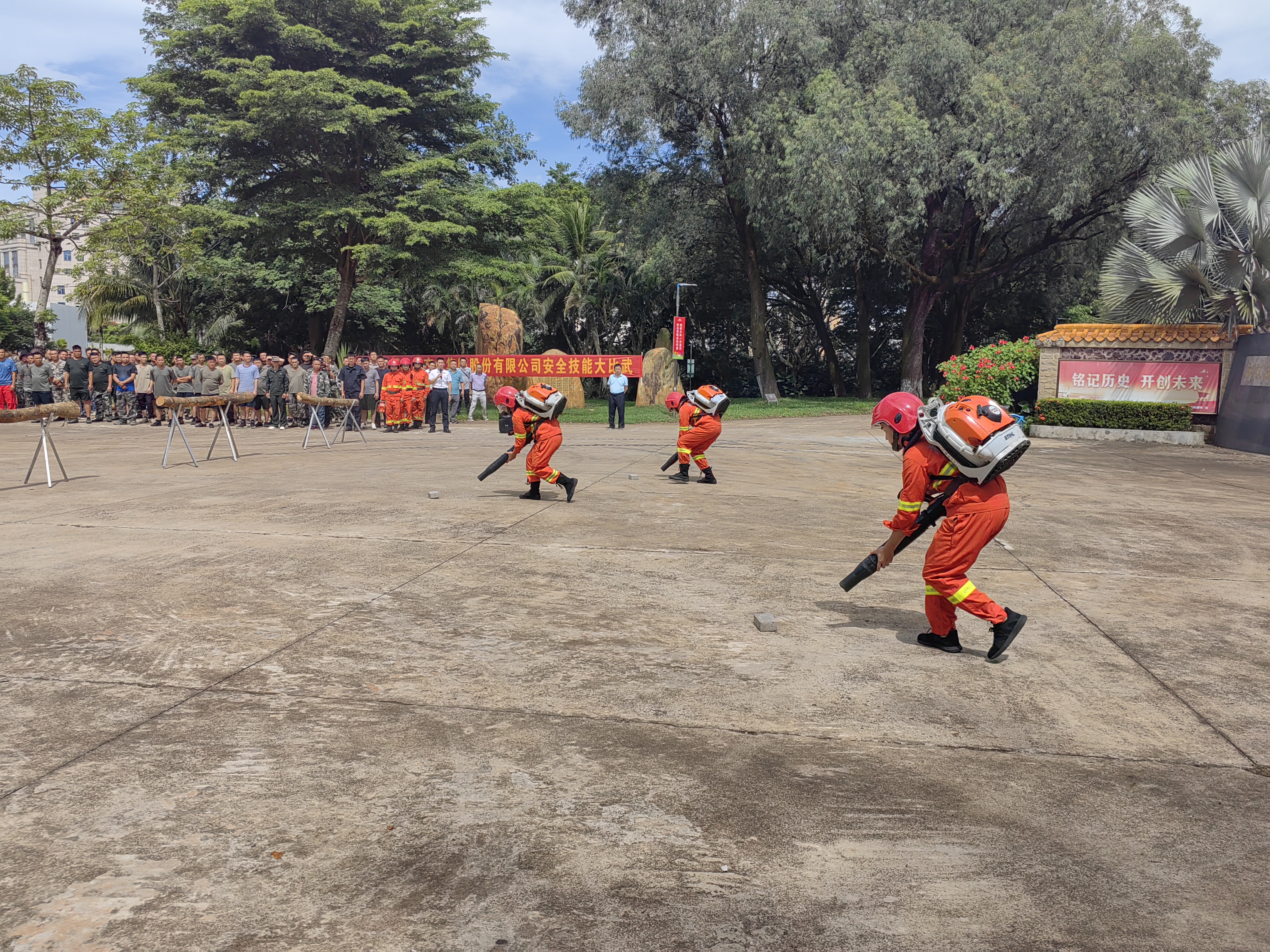 1720514519844076139.jpg 1720514519844076139.jpg